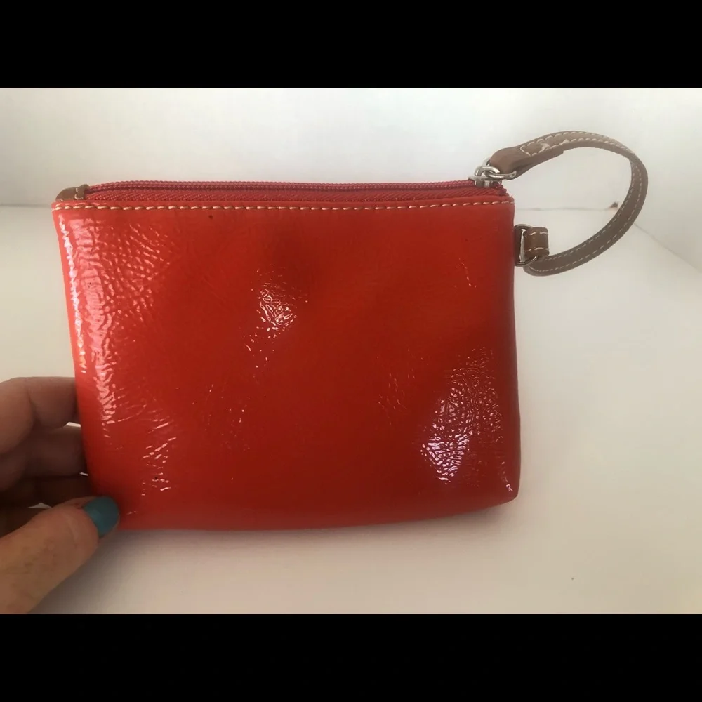 Nine West wristlet